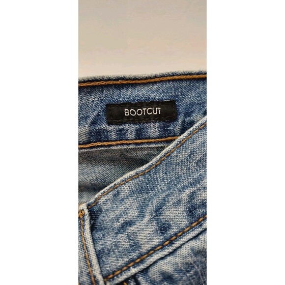 Calvin Klein Women's Size 12 Jeans Bootcut Double Stone Wash Heel Drag - Picture 7 of 13